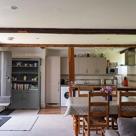 Old Orchard Cottage Haydon 外观 照片